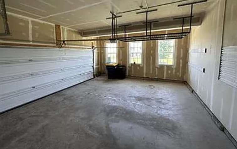 Building Photo - 119 Owls Nest Way