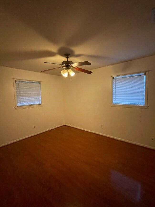 Building Photo - Rental Property