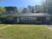 Building Photo - 5588 Parks Palmer Rd