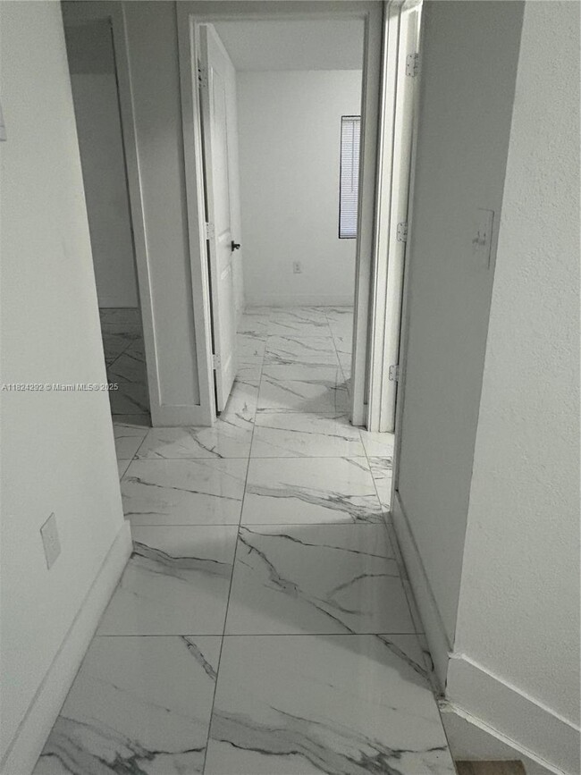 Building Photo - 6280 NW 22nd Ct