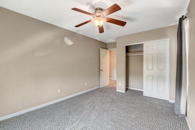 Building Photo - 1442 Brushback Ave