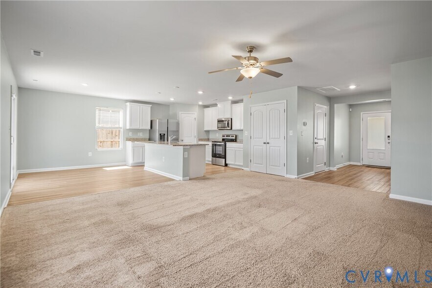 Building Photo - 2854 Meadowview Blvd