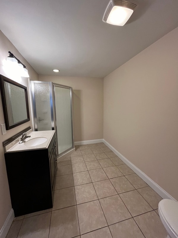 Building Photo - 1542 Monument Ave