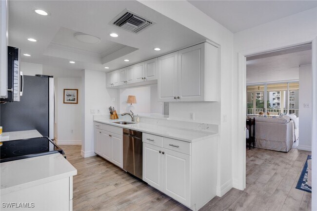 Building Photo - 11118 Gulf Shore Dr