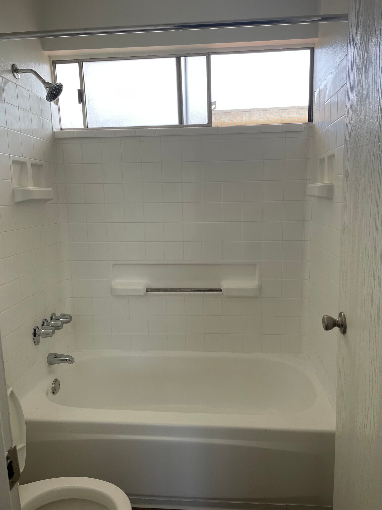 Bathtub and Shower Area - 3155 Rosecrans Ave