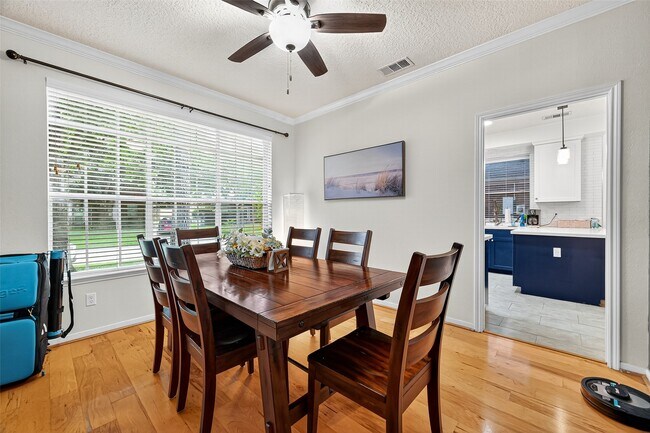 Building Photo - 19018 Ridge Hill Ct