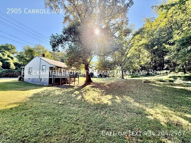Building Photo - 2905 Carroll Ave