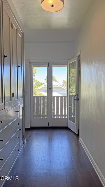 Building Photo - 400 S Meridith Ave