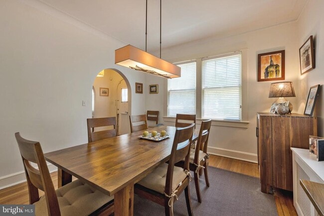 Building Photo - 5534 Nevada Ave NW