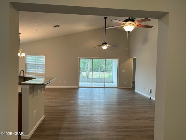 Building Photo - 222 Biltmore Pl