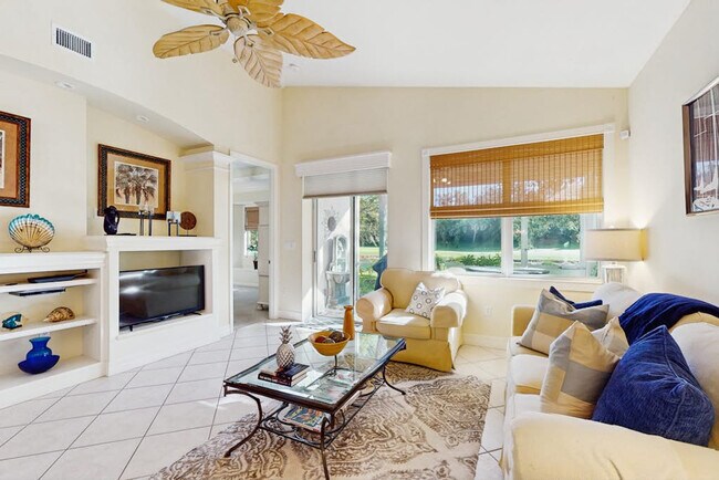 Building Photo - 6247 Wingspan Way