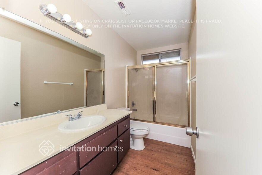 Building Photo - 12303 Arenisca Verde Dr