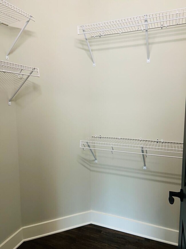 Building Photo - Vicars Construction LLC