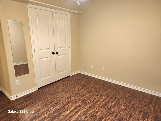 Building Photo - 4 Bedroom, 2 Bath in Dove Crossing Subdivi...