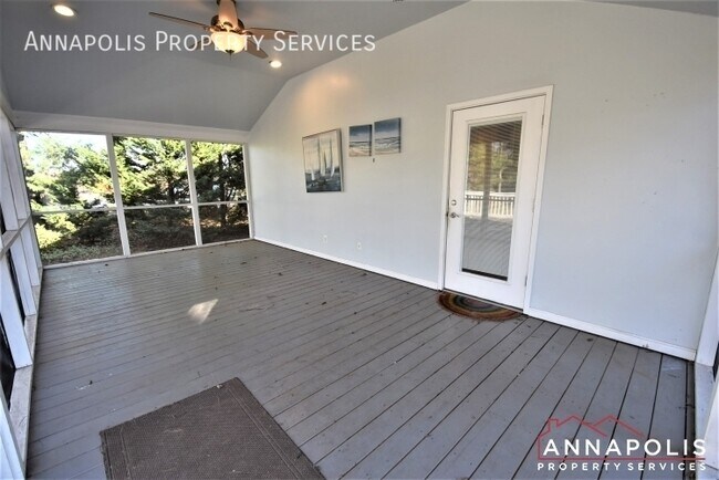 Building Photo - 90 Avondale Cir