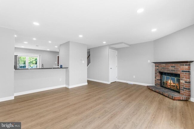 Building Photo - 11409 Berland Pl