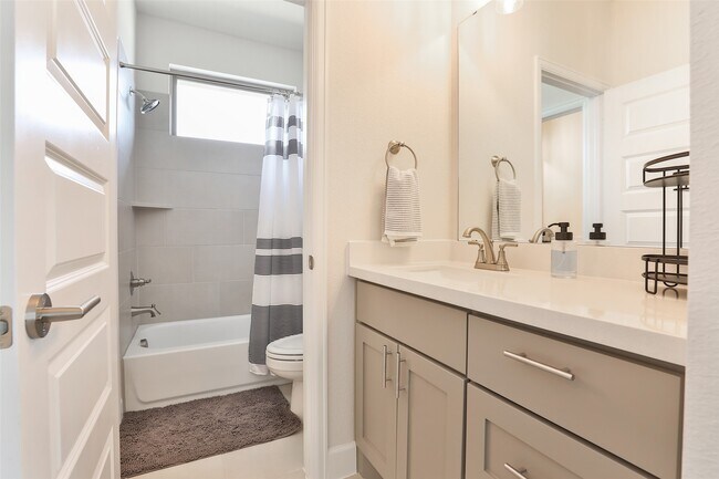 Building Photo - 24707 Celestial Lily Dr