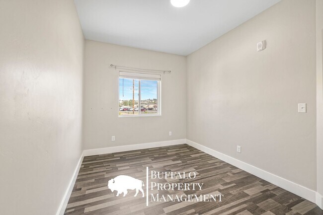 Building Photo - 591 Turin Way