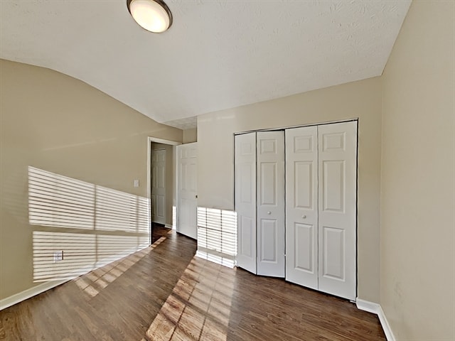 Building Photo - 6932 Silver Bend Pl