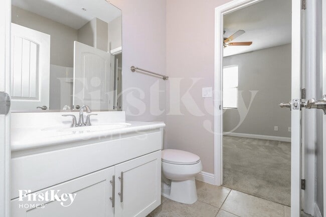 Building Photo - 2903 N Clanton St