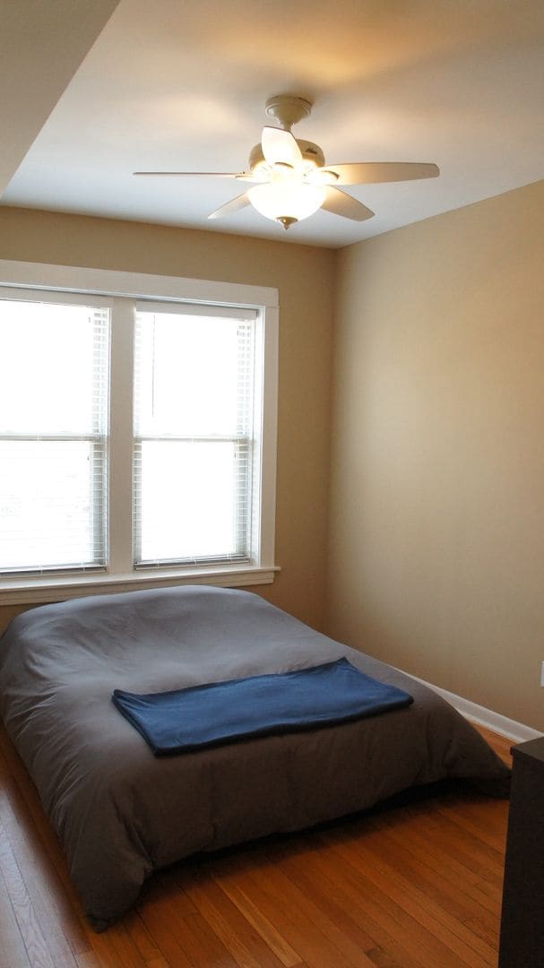 Building Photo - 3445 W Schubert Ave