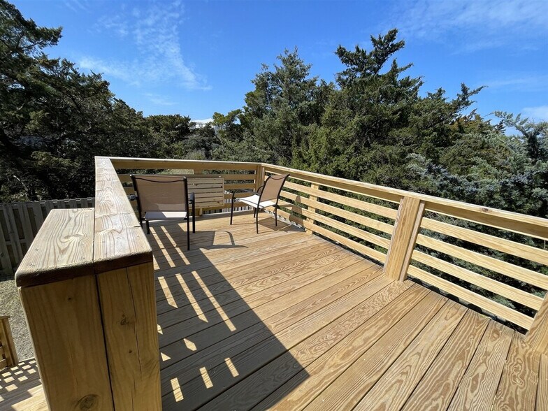 Building Photo - 39190 W Sunfish Ct