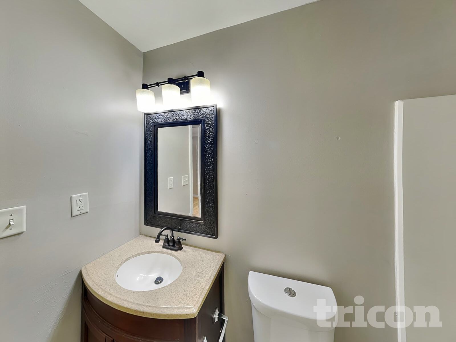 Building Photo - 708 Percevil Point