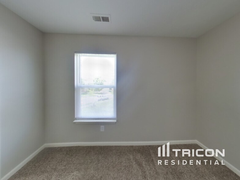 Building Photo - 11314 Congaree Way