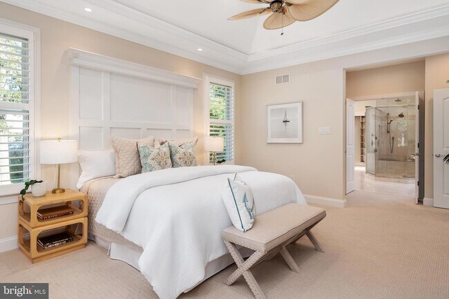 Building Photo - 1576 Bay Head Rd