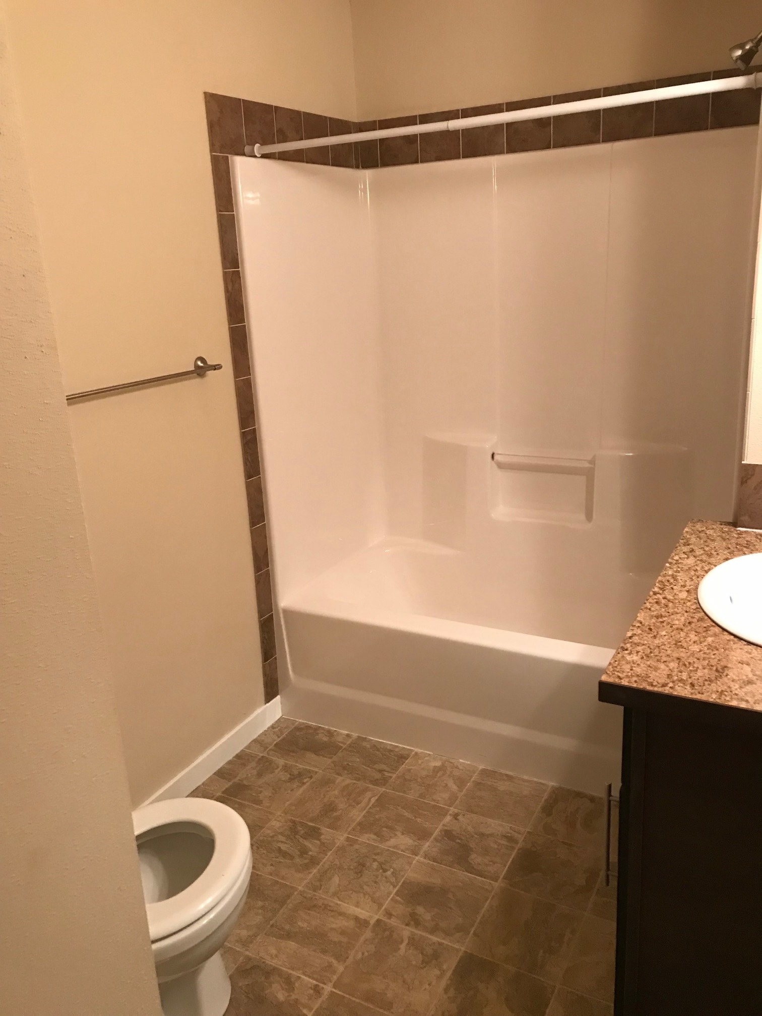 Building Photo - 1220 W Bismark Ave