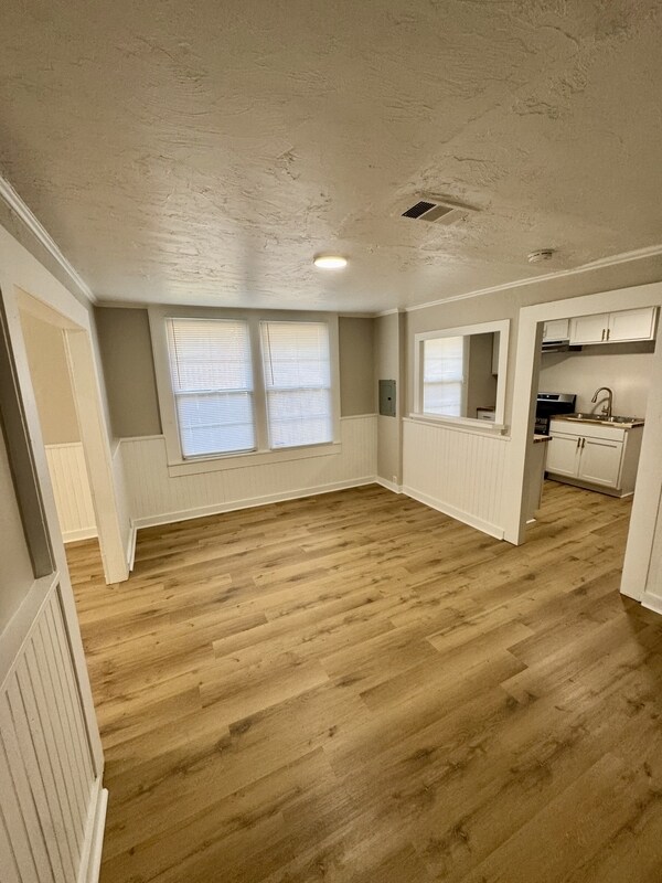 Building Photo - 1107 N Martin Luther King Jr Blvd.