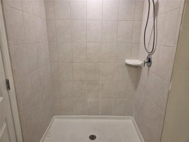 Building Photo - 1280 Regal King Dr