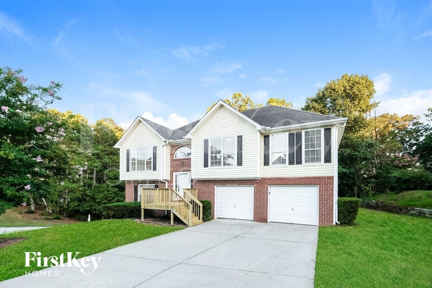 Building Photo - 3810 Riversong Dr NW