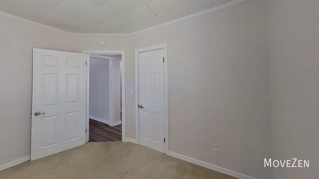 Building Photo - 412 Hamby St
