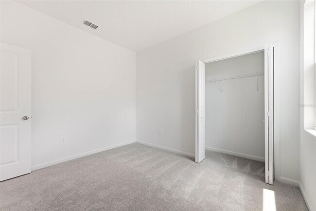 Building Photo - 5157 Green Belt Dr
