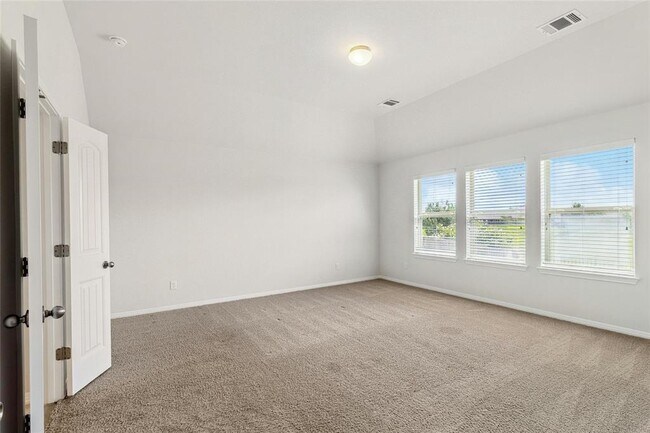 Building Photo - 420 Blue Oak Blvd