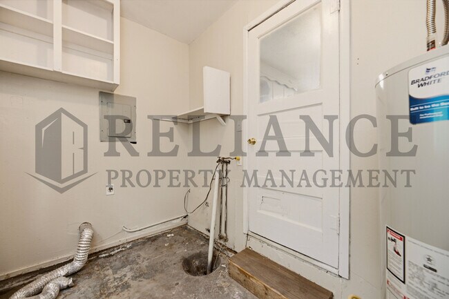 Building Photo - 1508 S Meridian Ave