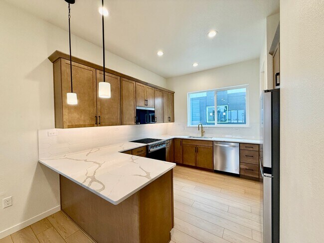 Building Photo - NEW CONSTRUCTION Gorgeous 2 Bedroom in clo...
