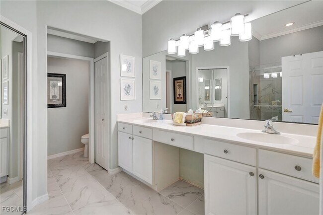 Building Photo - 11041 Iron Horse Way