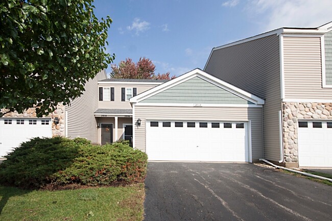 Building Photo - 3916 Granite Ct