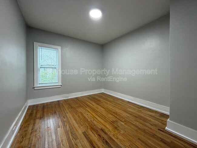 Building Photo - 2145 8th St