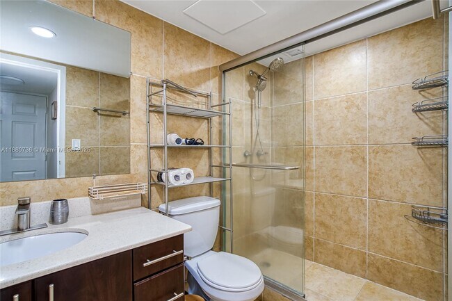 Building Photo - 200 172nd St