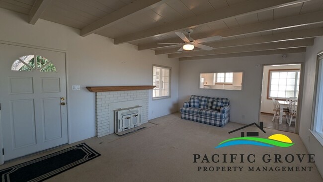 Building Photo - Charming New Monterey Home with Bay Views with all utilities included
