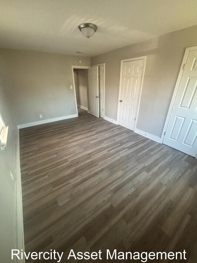 Building Photo - Cute Duplex For Rent!!!! Section 8 Welcomed !!!!