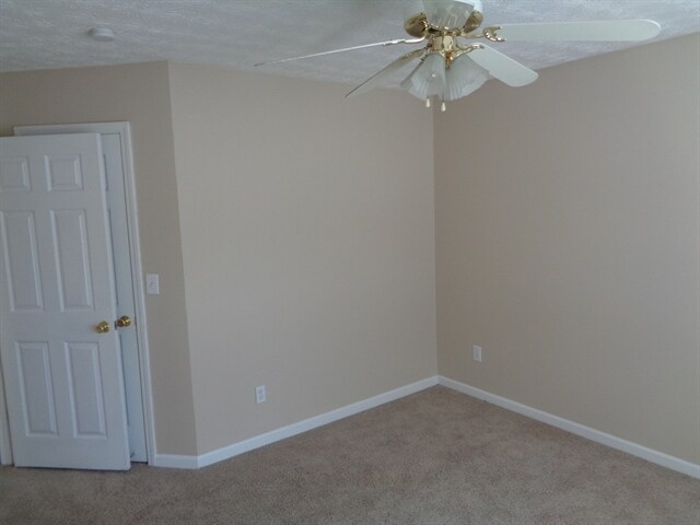 Building Photo - 5435 Silk Oak Way