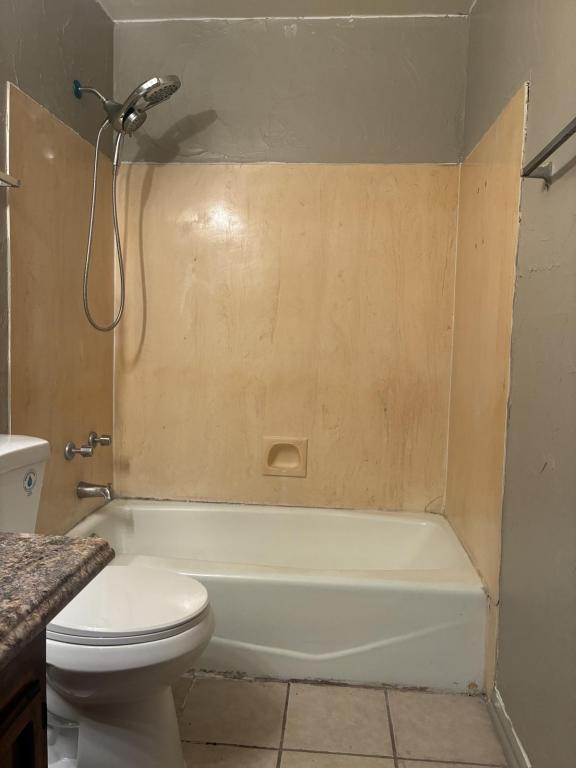 Building Photo - 1655 Port Dr