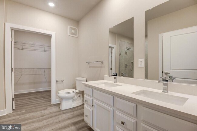 Building Photo - 12875 Mosaic Pk Wy