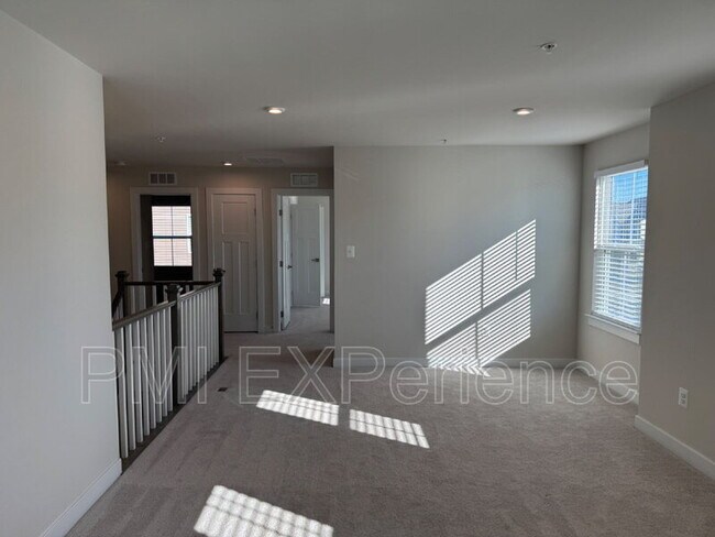 Building Photo - 2609 Skeeter Ct