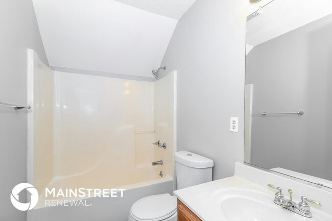 Building Photo - 5560 Angel Oaks Dr