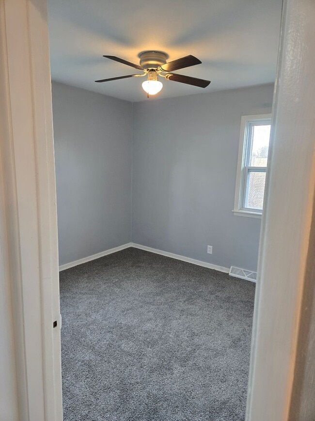 Building Photo - 1754 Newell St